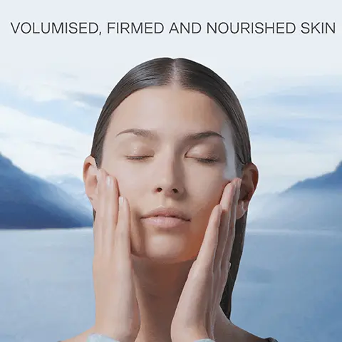 Image 1, VOLUMISED, FIRMED AND NOURISHED SKIN Image 2, EXCLUSIVE CELLULAR COMPLEXTM FOR UNPARALLELED REJUVENATING POTENCY CAVIAR ABSOLUTE COMPOSED OF NOURISHING OILS AND RESTRUCTURING PROTEINS Image 3,RICH, LUXURIOUS CREAM FOR A YOUTHFUL GLOW Image 4, PRESS TO DISPENSE A SINGLE DOSE. SION ORI SMOOTH OVER THE FACE AND NECK, AVOIDING THE EYE AREA. Image 5, EXPERIENCE THE SKIN CAVIAR RITUAL LA PRAIRIE LARRIE 2 SKIN CAVAR ABSOLUTE FILLER la prairie VOLUMISE LIFT SKIN CAVIAR SKIN HARMONY CAVIAR DENSIFY SKIN CAVIAR ABSOLUTE L'EXTRAIT LIQUID LIFT FILLER