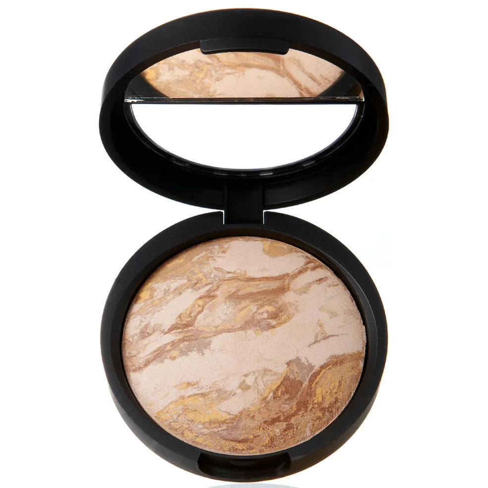 Laura Geller Baked Balance-n-Brighten Colour Correcting Foundation 9g Image 1