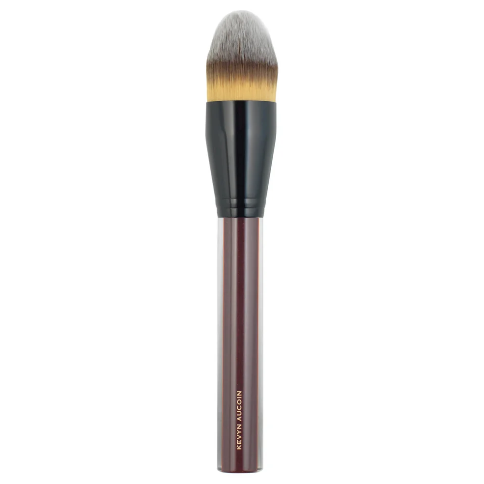 Kevyn Aucoin The Foundation Brush Image 1