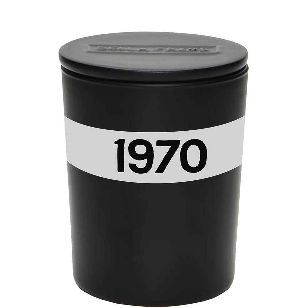 Bella Freud 1970 Candle (Black Musk & Patchouli) Image 1