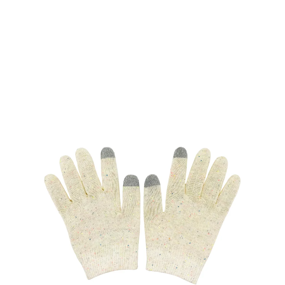 Kitsch Moisturising Spa Gloves Image 1
