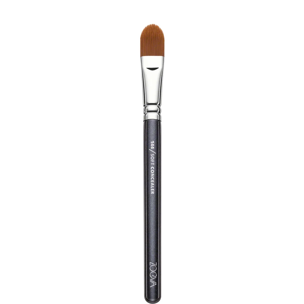ZOEVA Soft Concealer Brush (144) Image 1