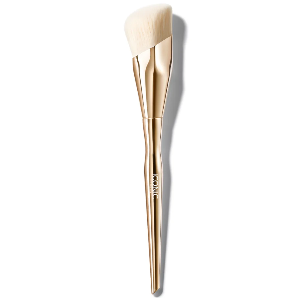 ICONIC London Complexion Brush Image 1